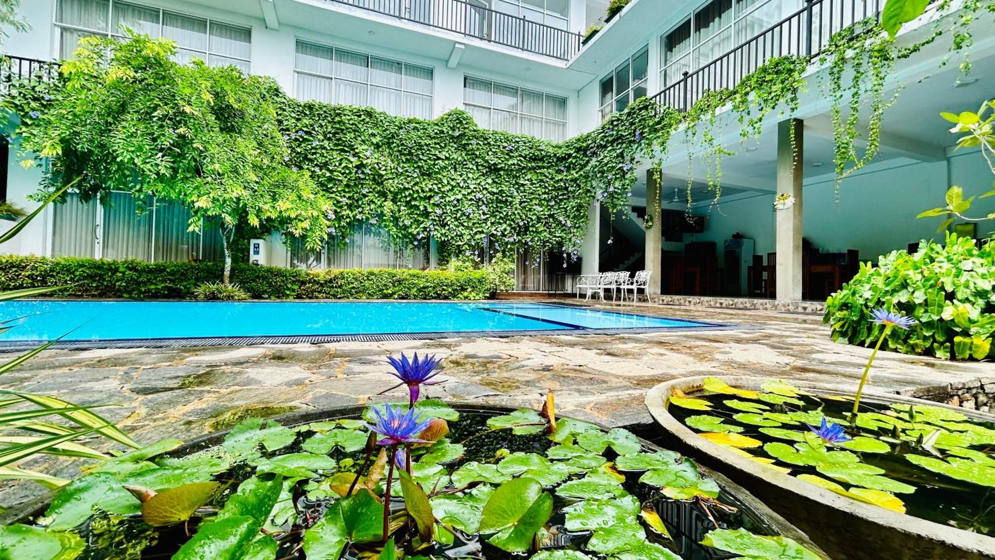 Salubrious Resort Anuradhapura Exterior photo