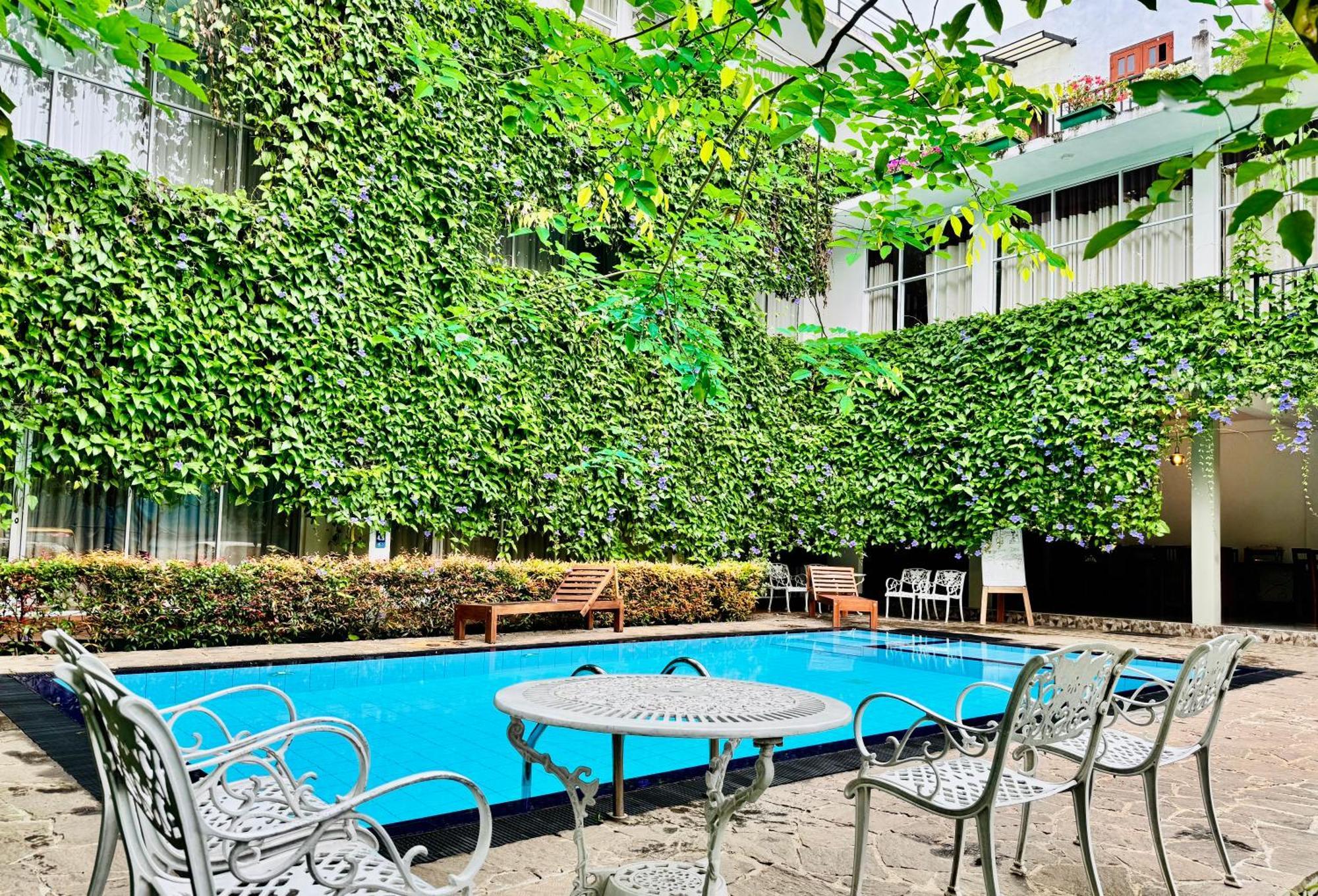 Salubrious Resort Anuradhapura Exterior photo